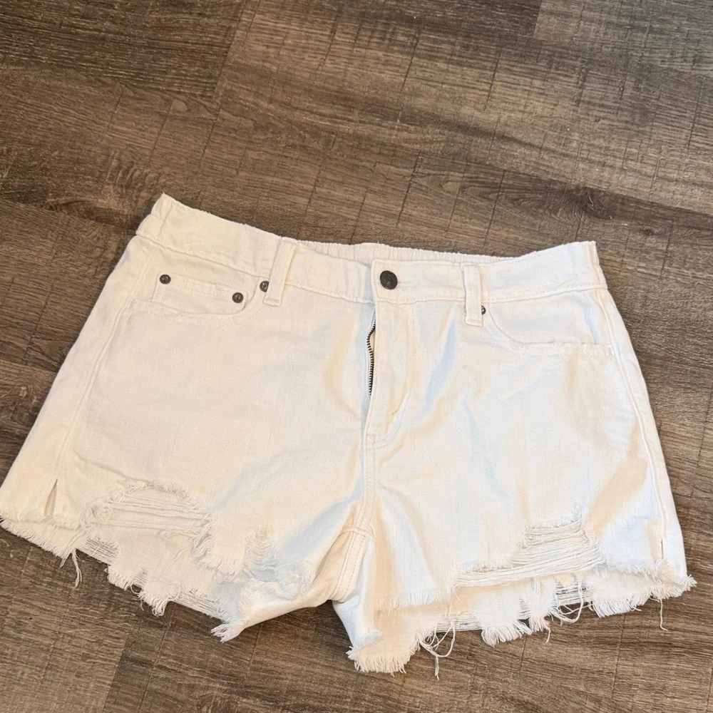 Aerie distressed shorts - Picture 1 of 2